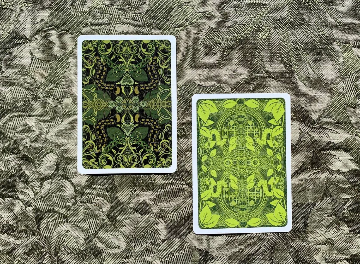 Caterpillar Bicycle Playing Cards - Image 5