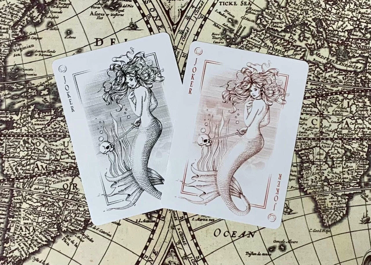 Neptune's Graveyard Gilded Bicycle Playing Cards - Image 8